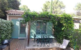 39 - Mazet Provençal dans Village Vacances